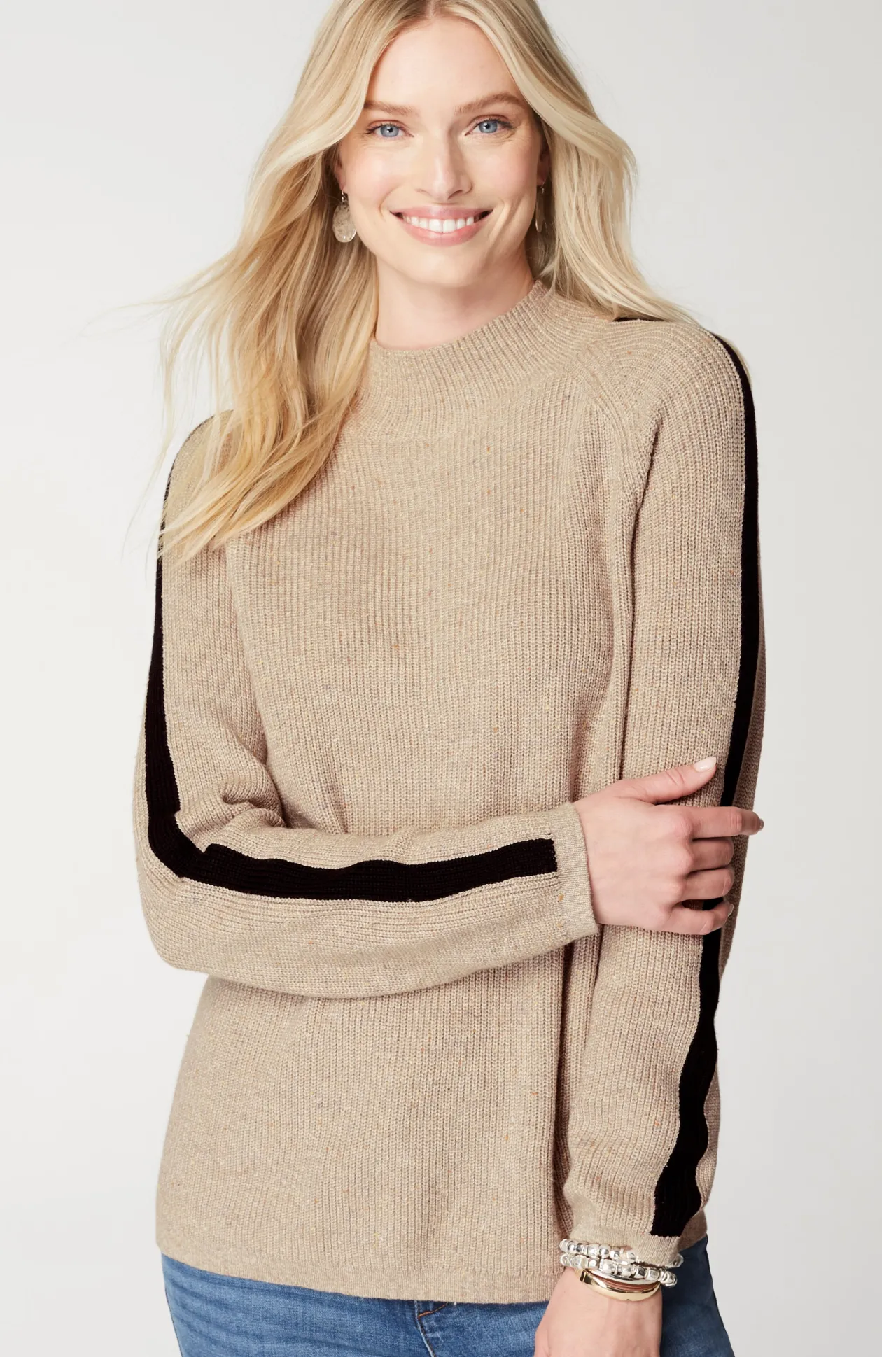 Contrasting-Stripe Ribbed Sweater