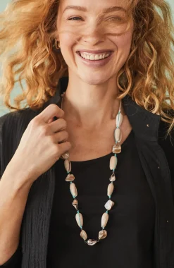 Crashing Waves Shell Station Necklace