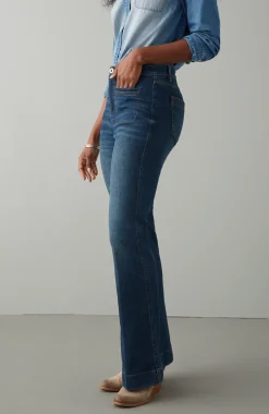 Curvy-Fit Flare Jeans