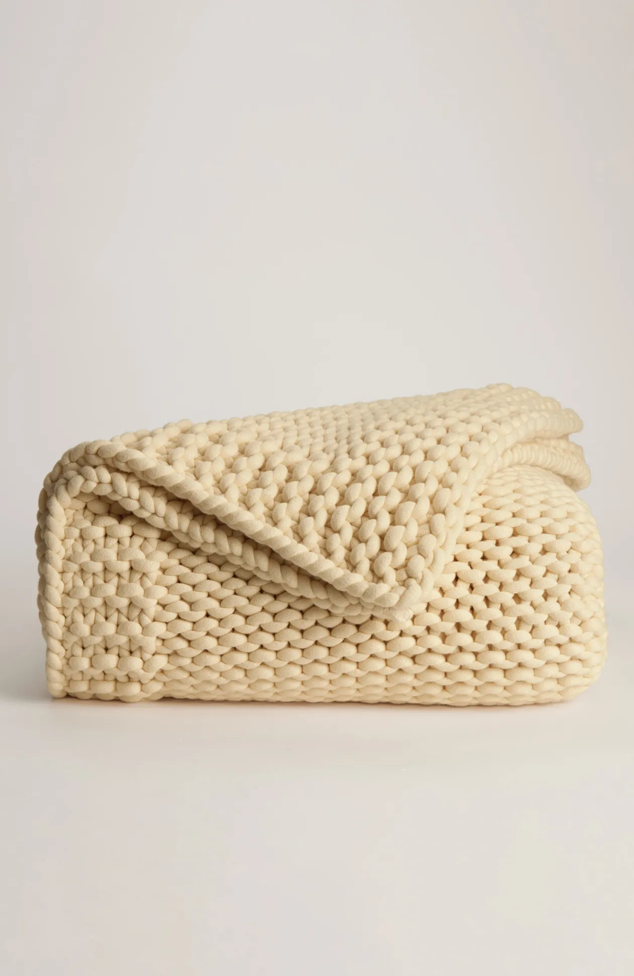 Elements Chunky Knit Throw