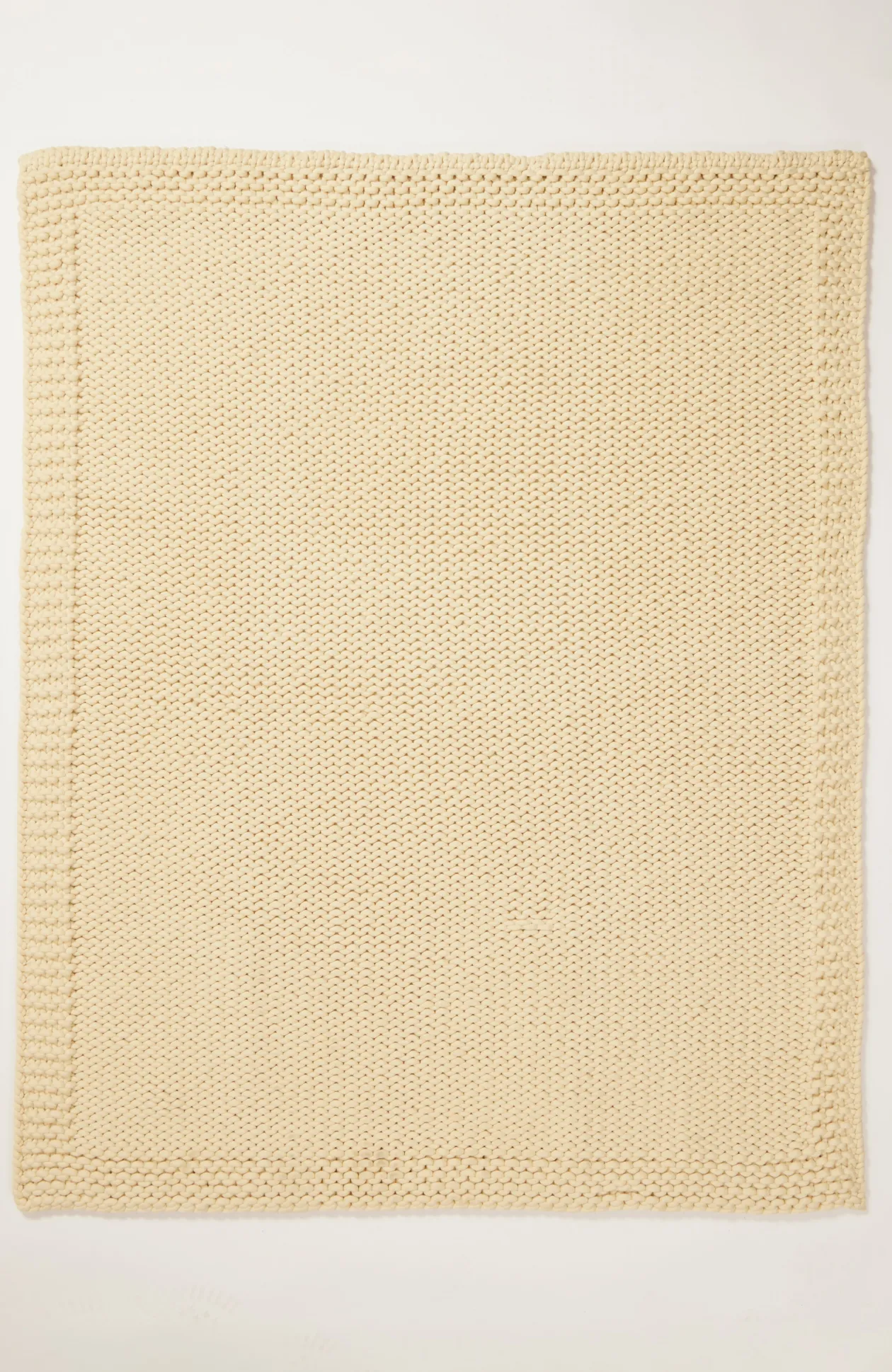 Elements Chunky Knit Throw