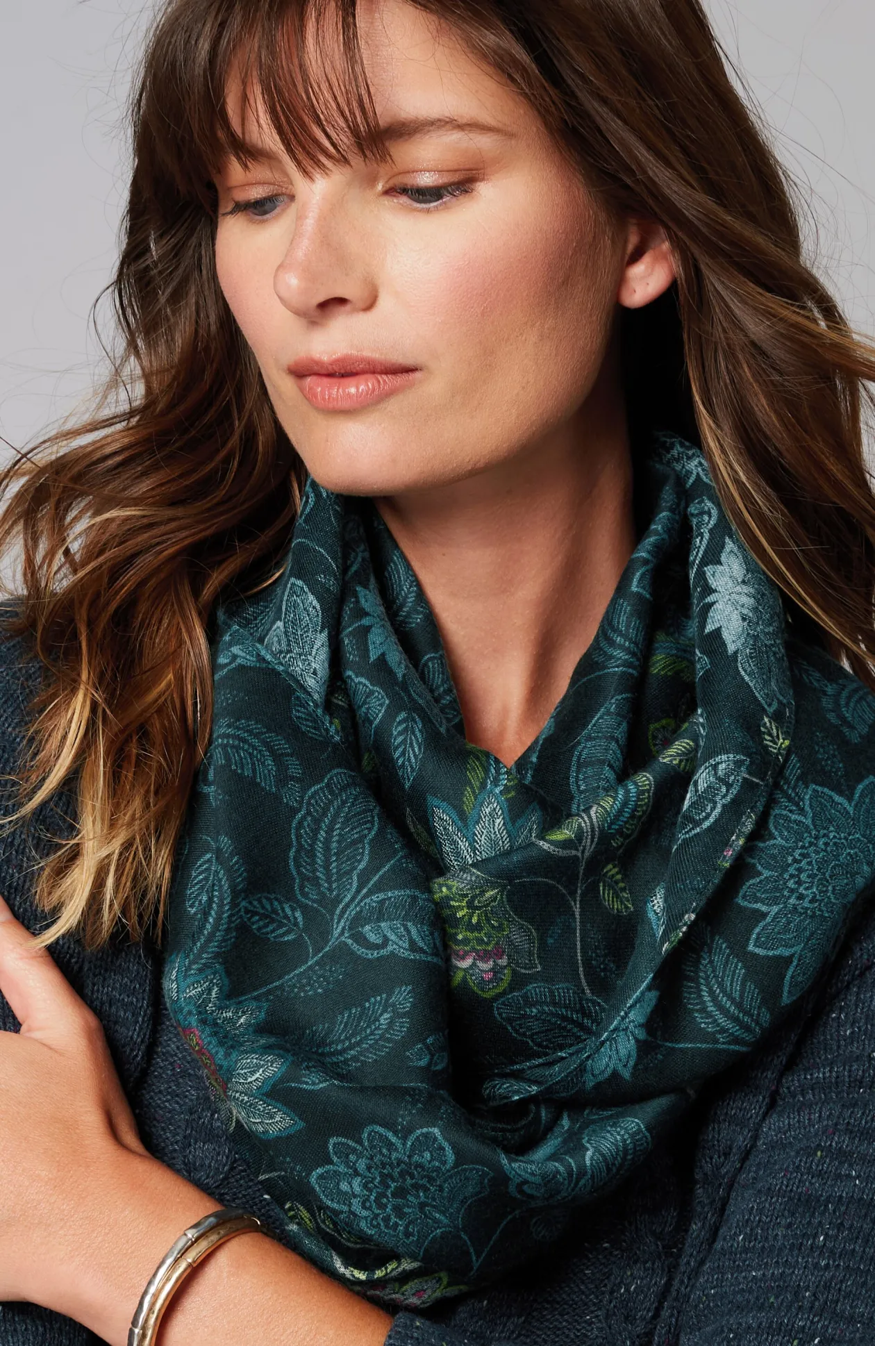 Featherweight Infinity Scarf