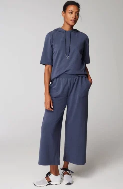 Fit Elevate Terry Crops