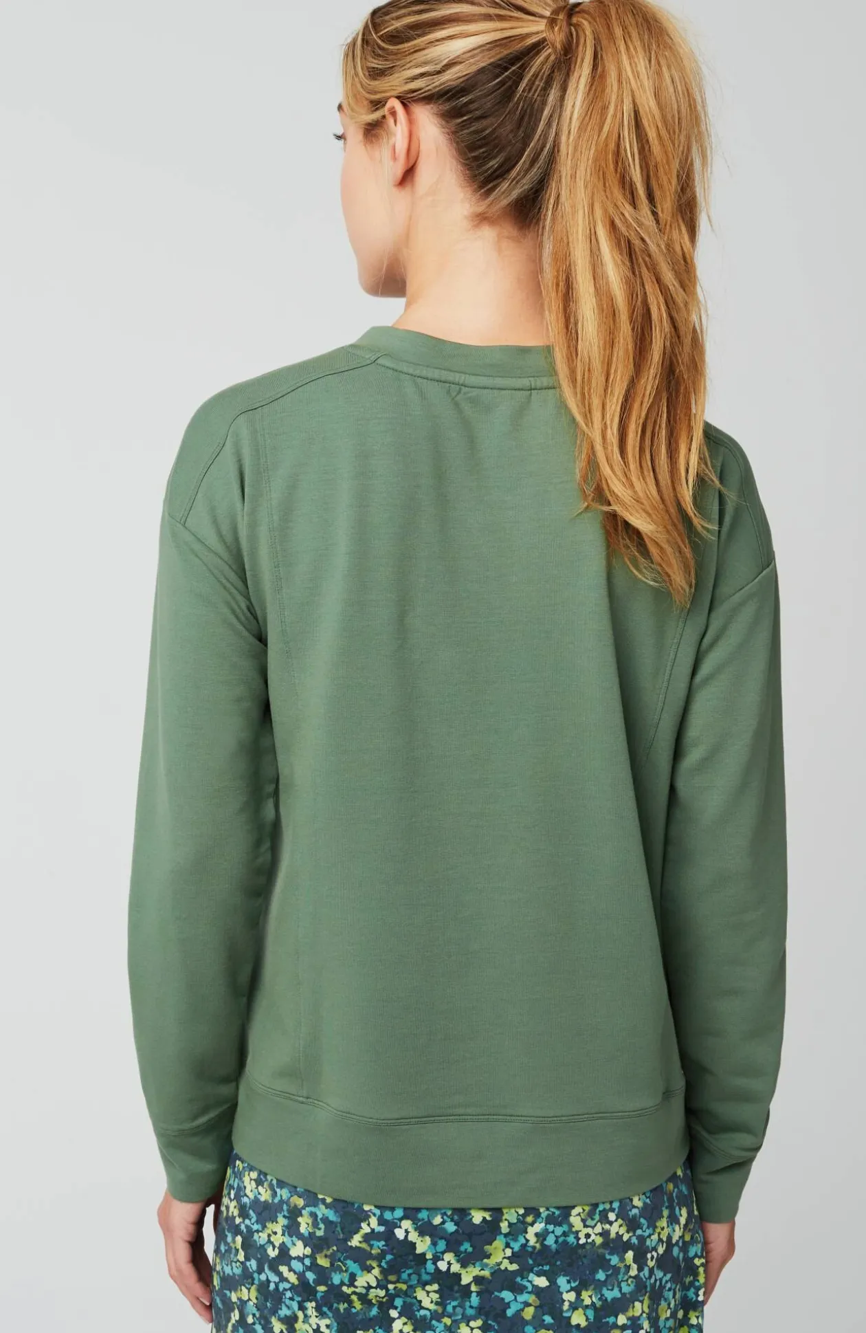 Fit Elevate Terry Split-Neck Sweatshirt