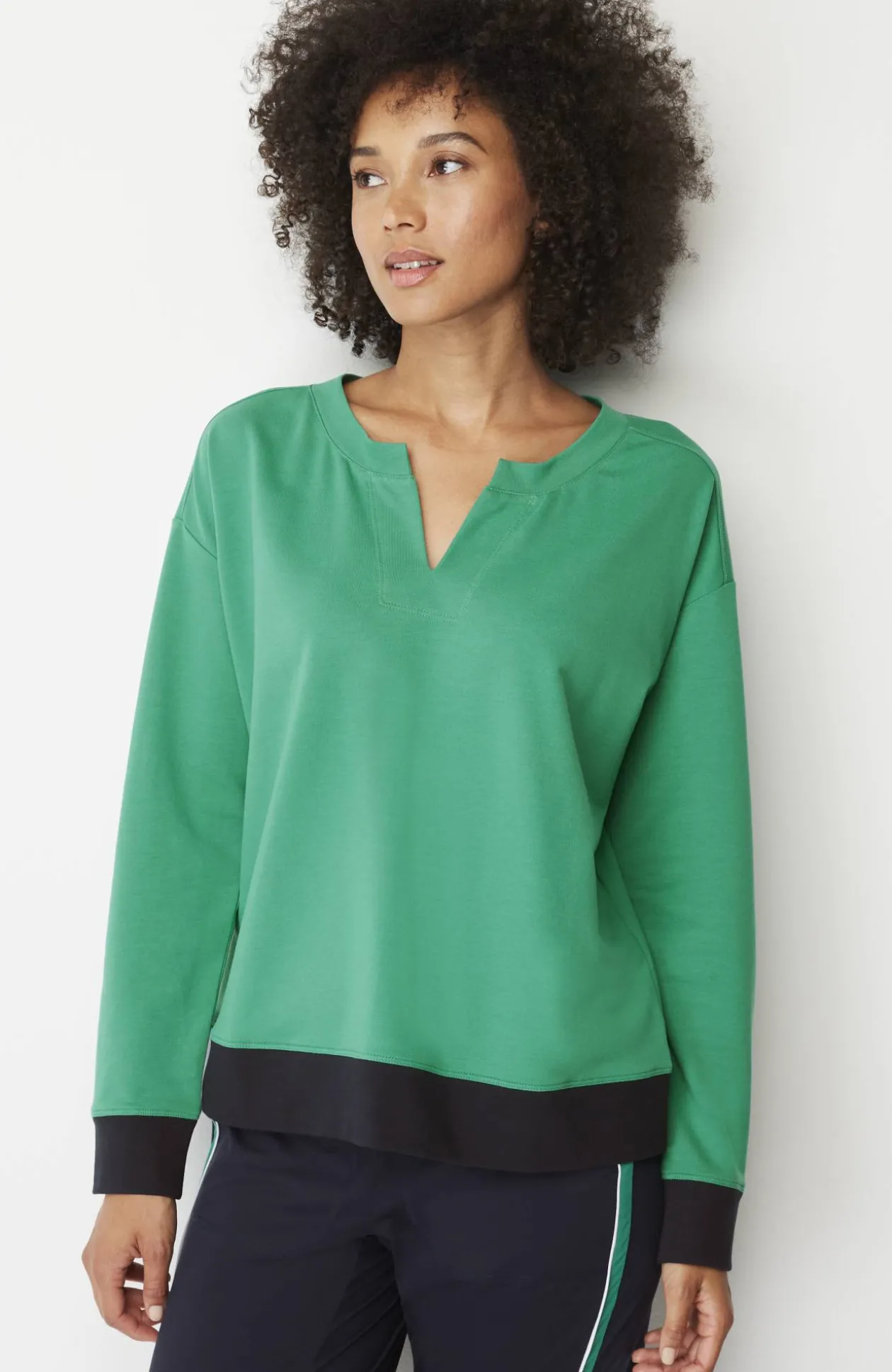 Fit Elevate Terry Split-Neck Sweatshirt
