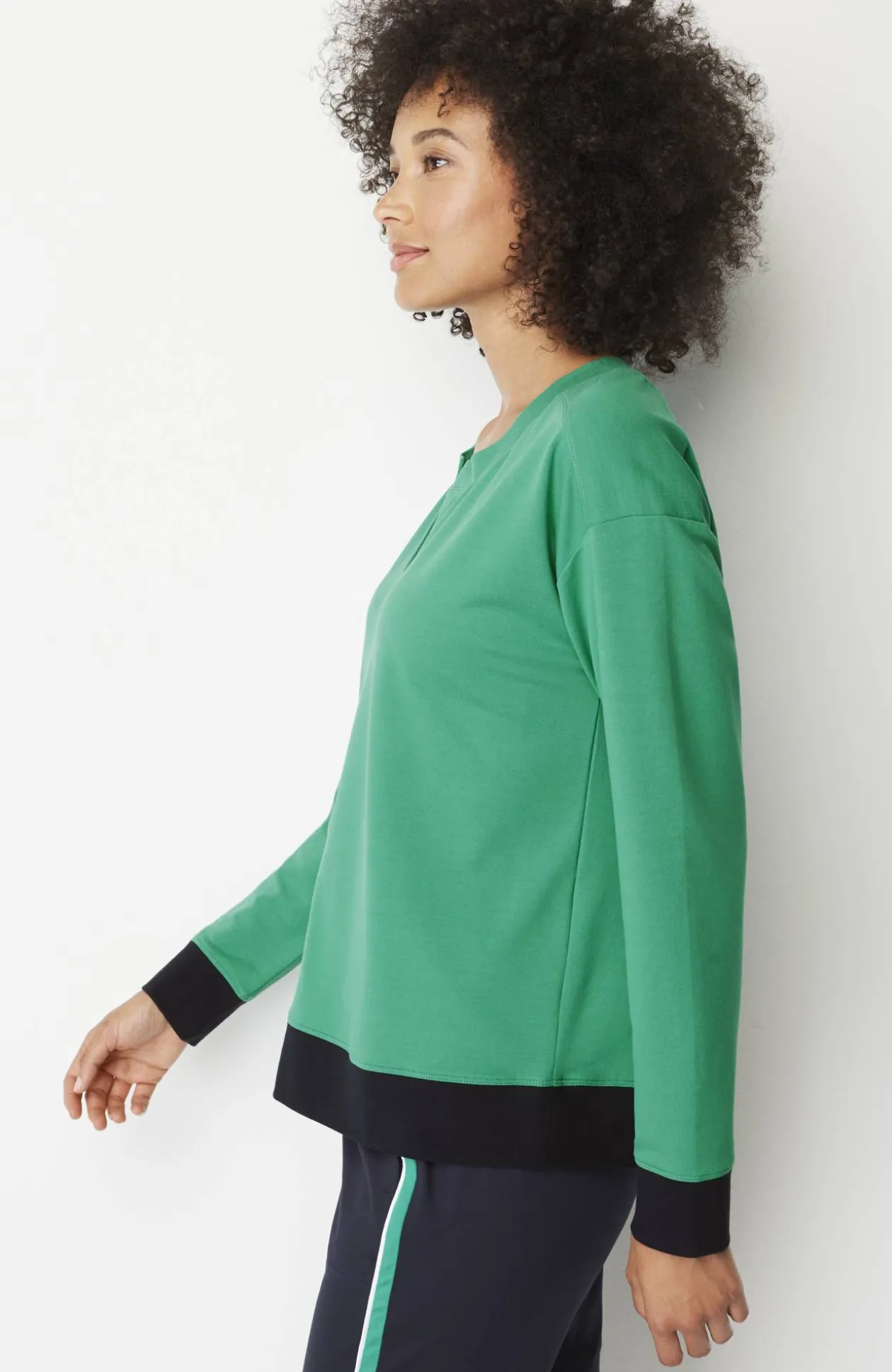 Fit Elevate Terry Split-Neck Sweatshirt