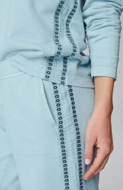 Fit French Terry Embroidered Crops