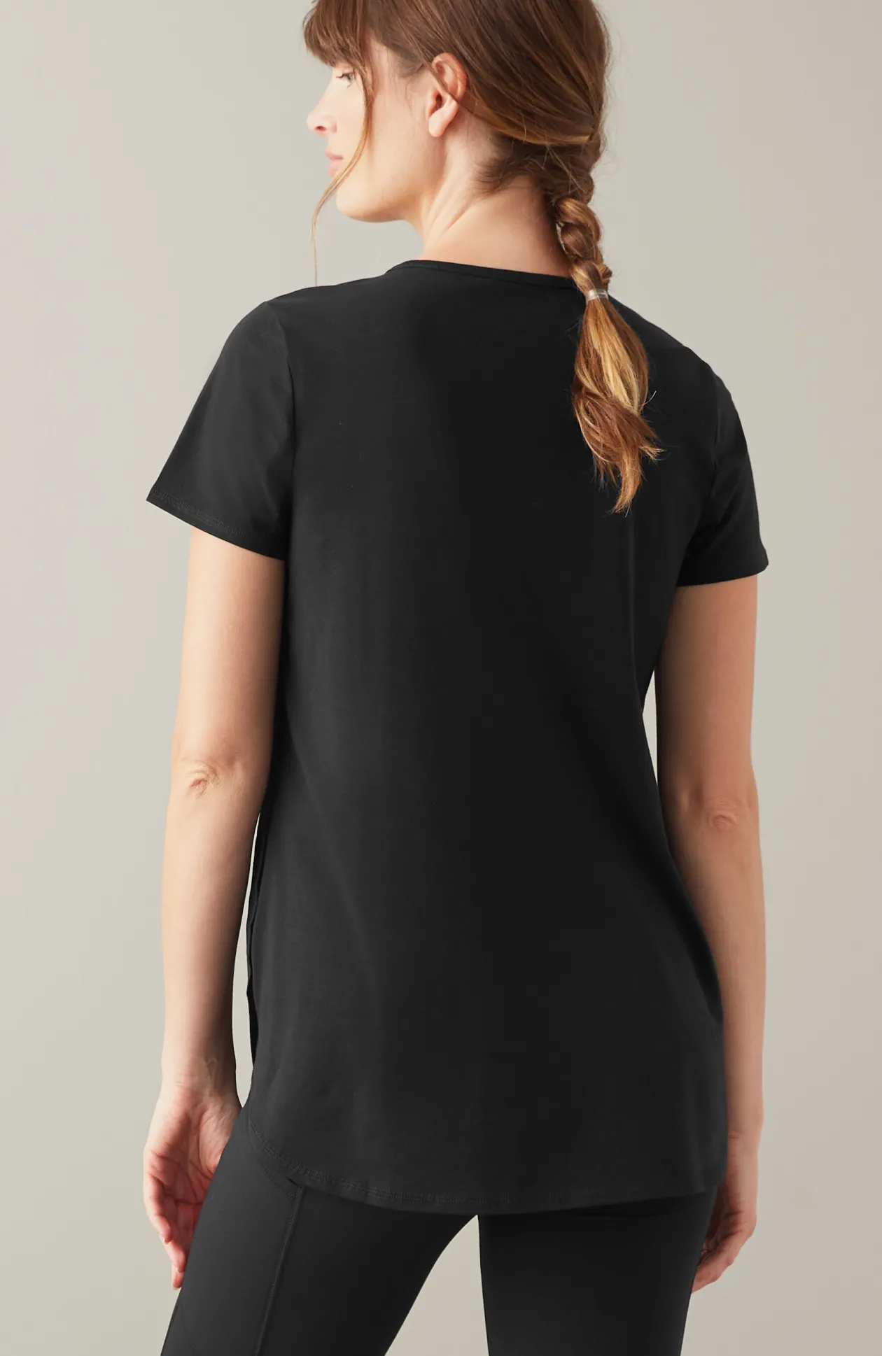 Fit Progress Shirttail Tee
