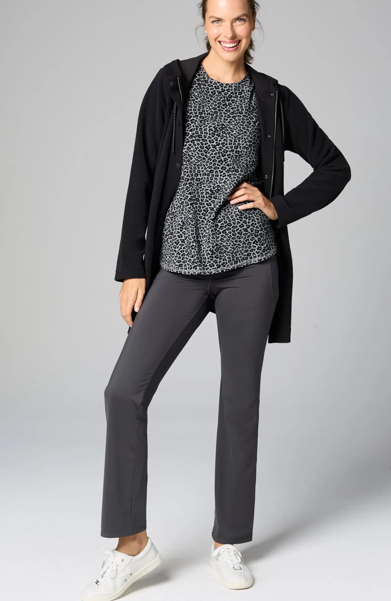 Fit Progress Shirttail Tee