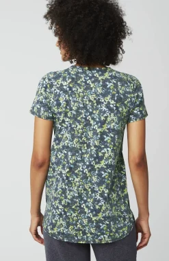 Fit Progress Shirttail Tee