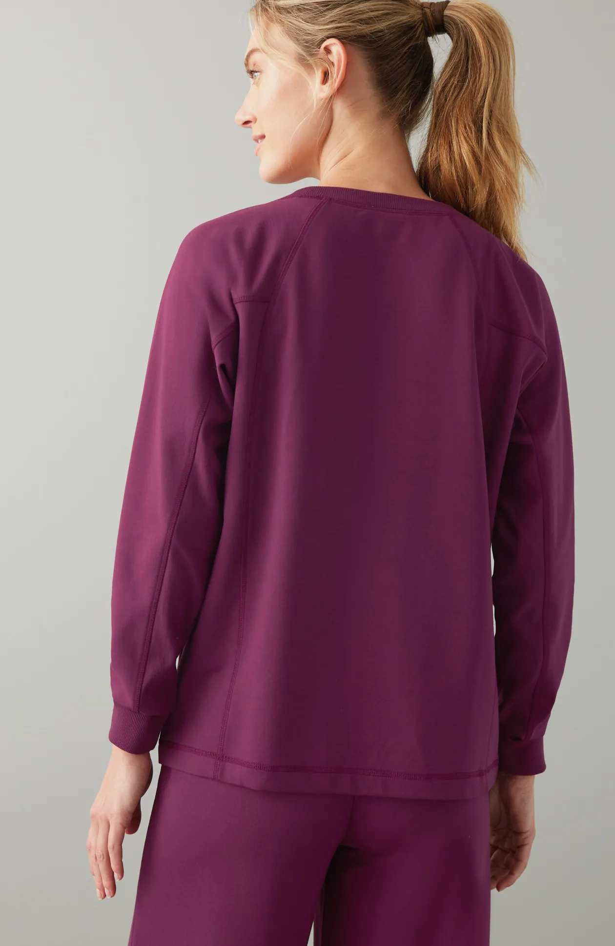 Fit Seamed Dolman-Sleeve Sweatshirt