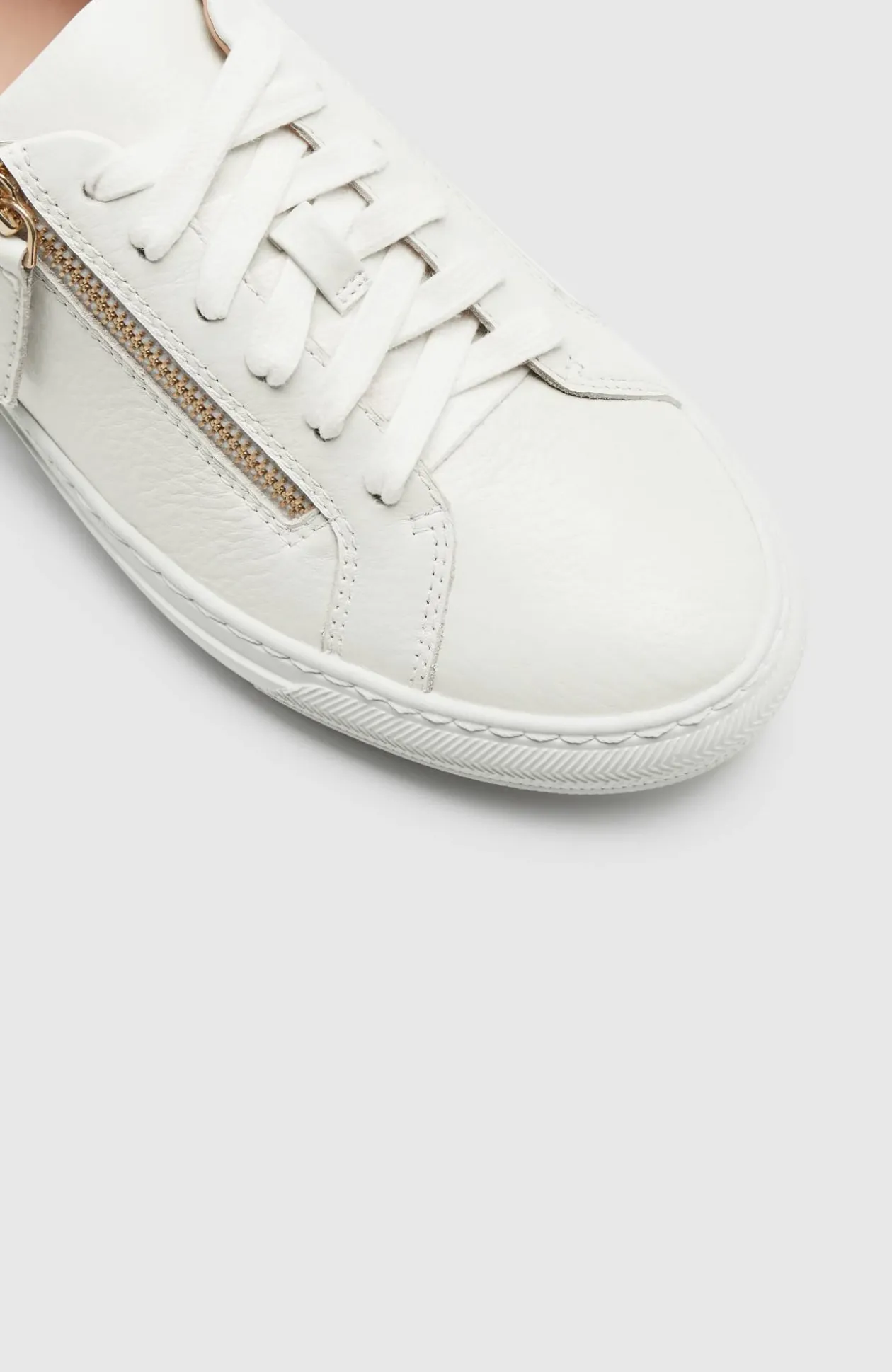 FRANKIE4 Billie Sneakers