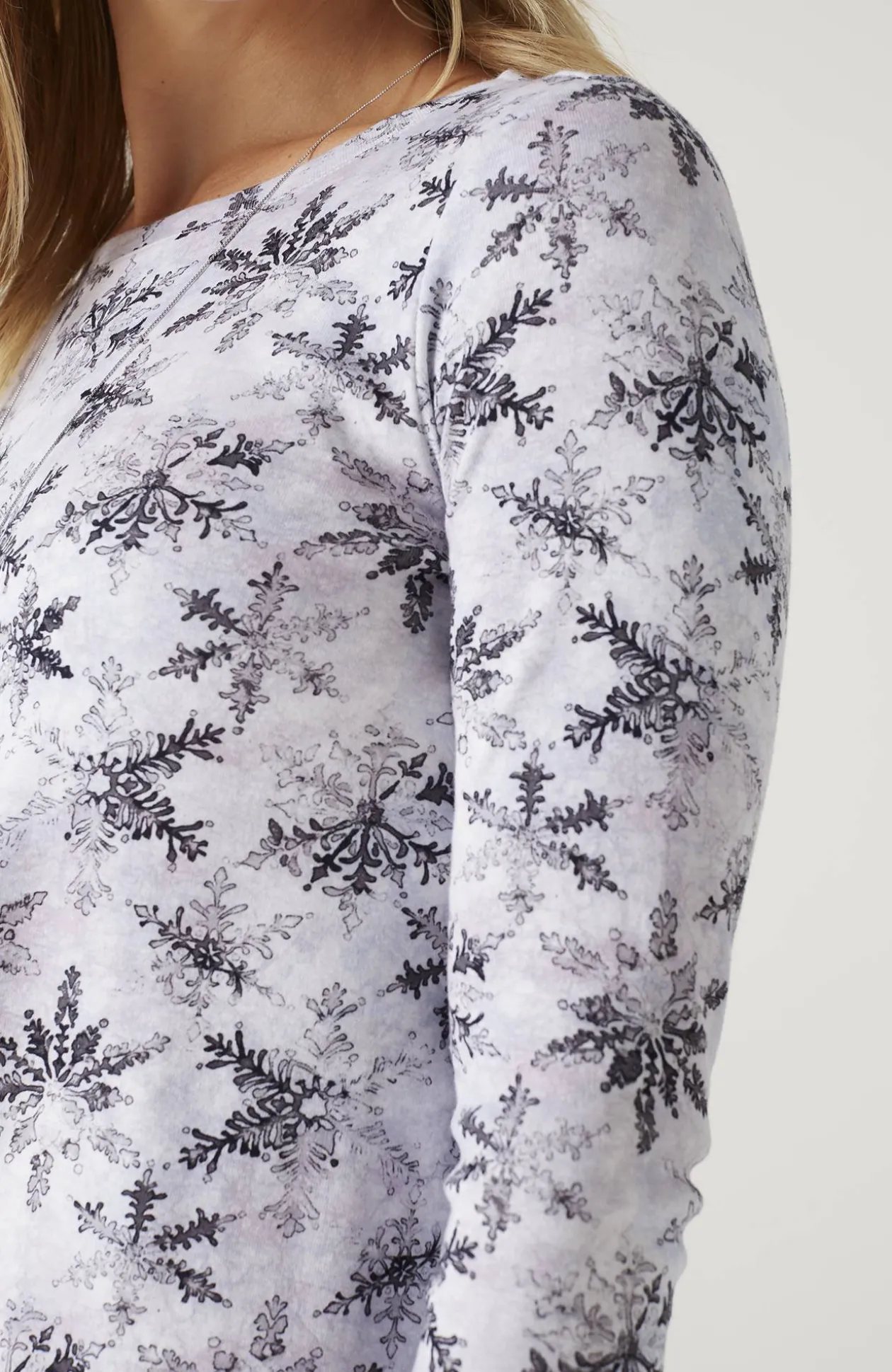 Long-Sleeve Pima Crew-Neck Tee