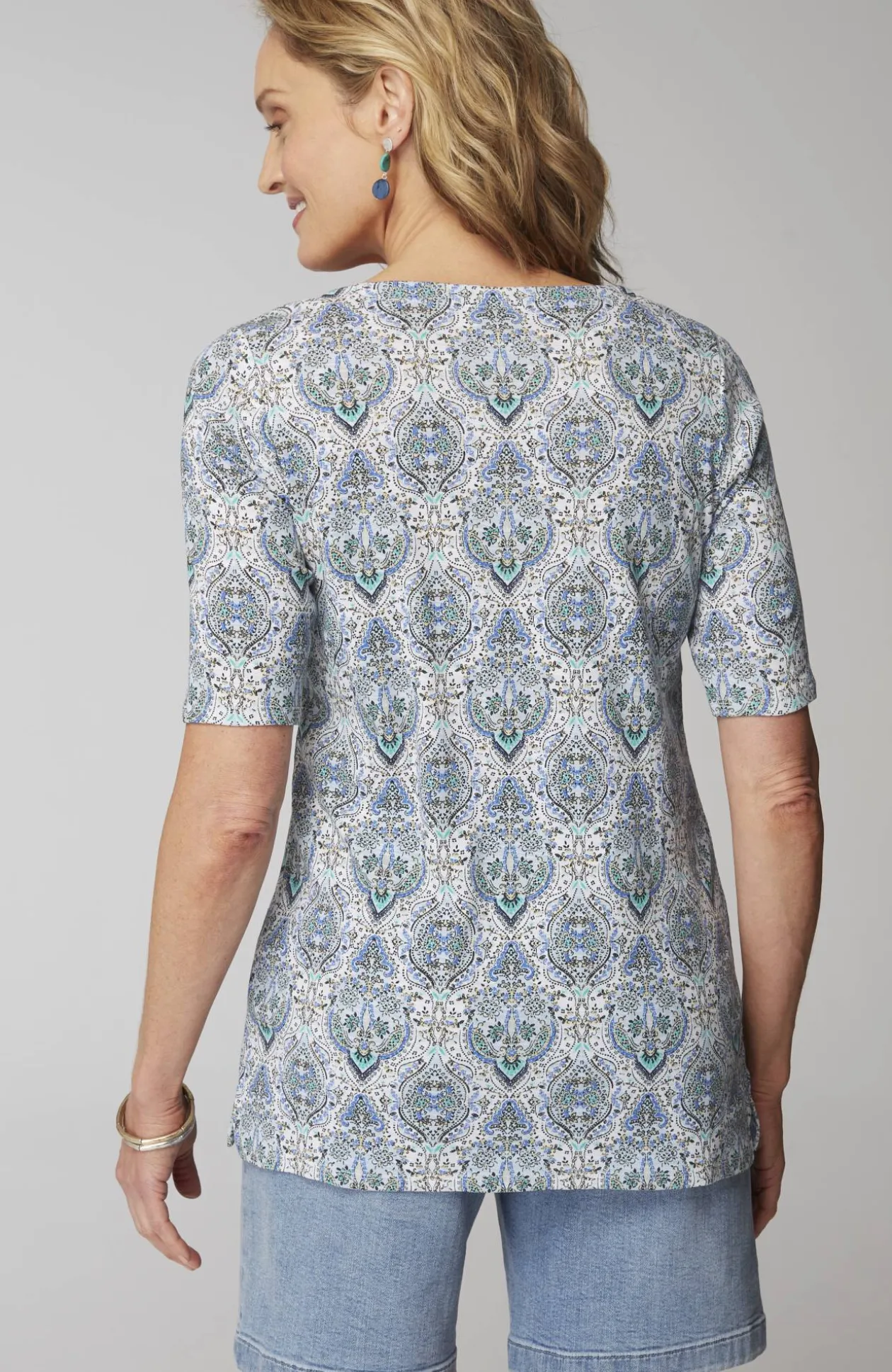 Pima-Slub Scoop-Neck Side-Slit Tee