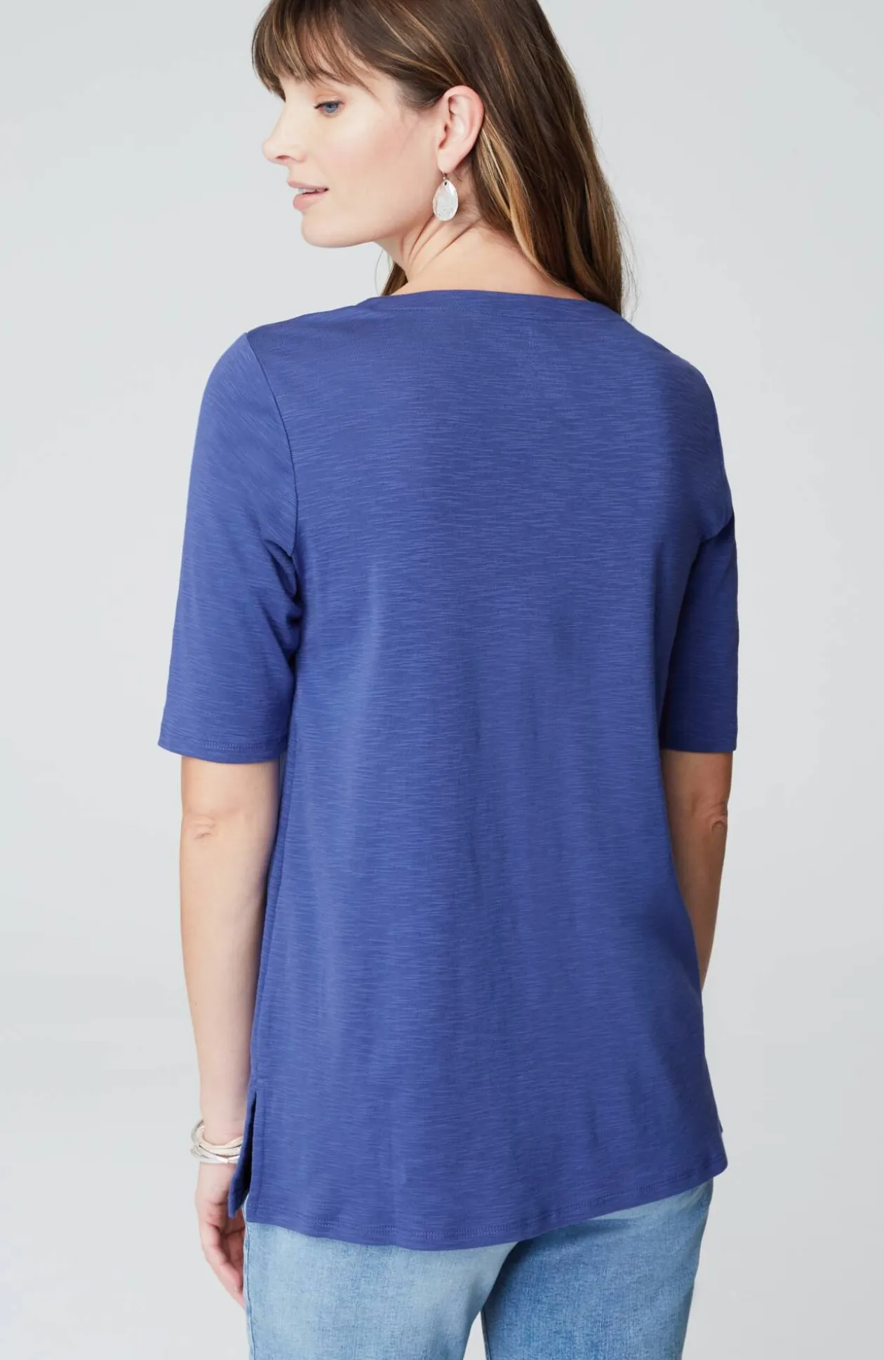 Pima-Slub Scoop-Neck Side-Slit Tee
