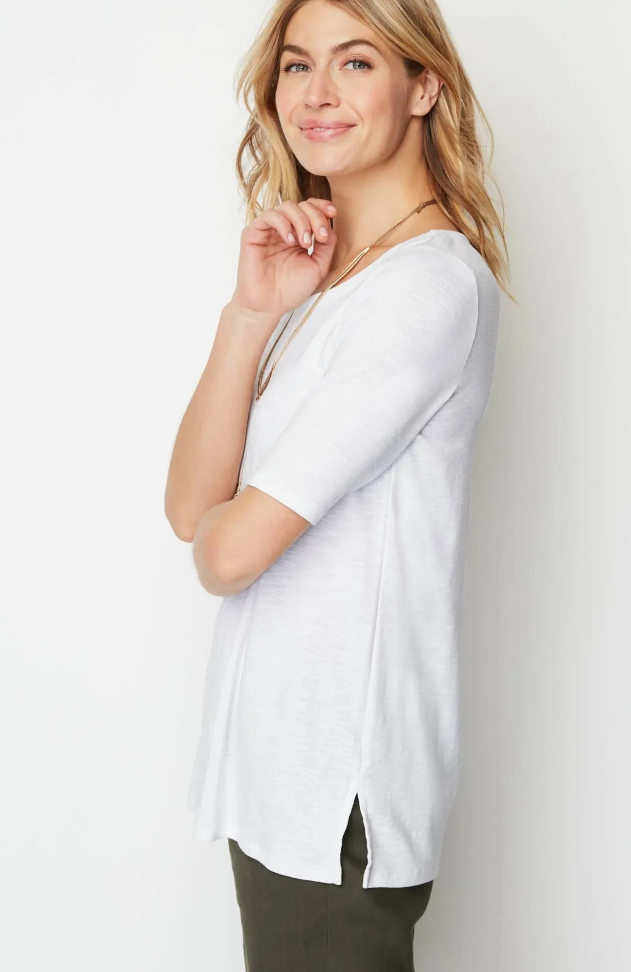 Pima-Slub Scoop-Neck Side-Slit Tee