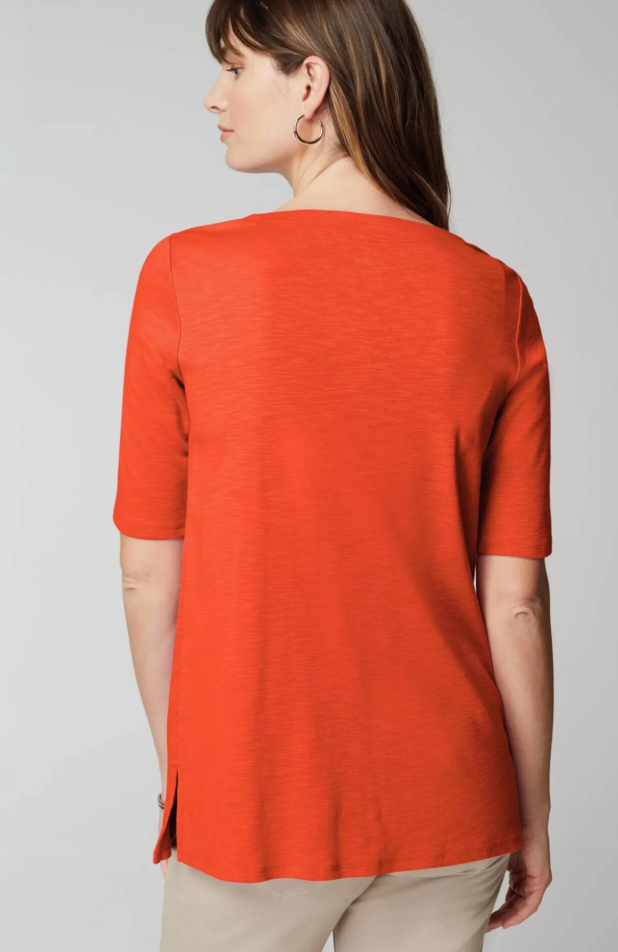 Pima-Slub Scoop-Neck Side-Slit Tee