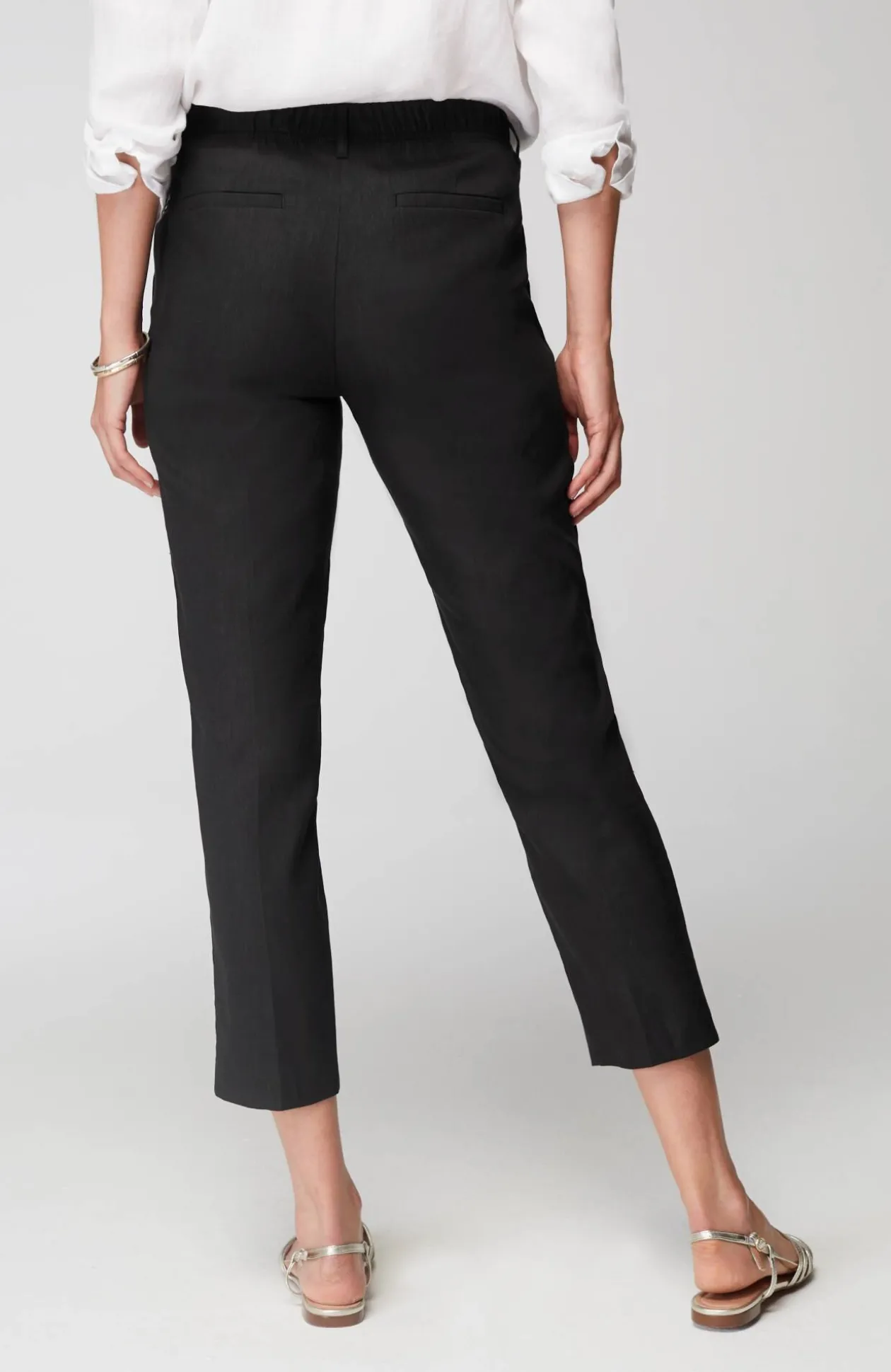 Pintucked Linen-Stretch Slim-Leg Pants