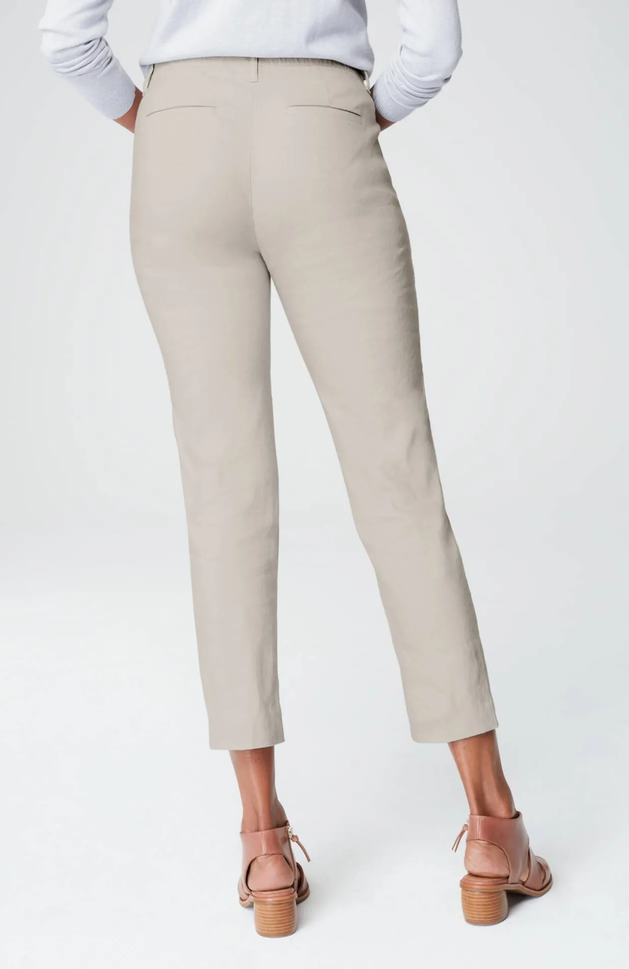 Pintucked Linen-Stretch Slim-Leg Pants