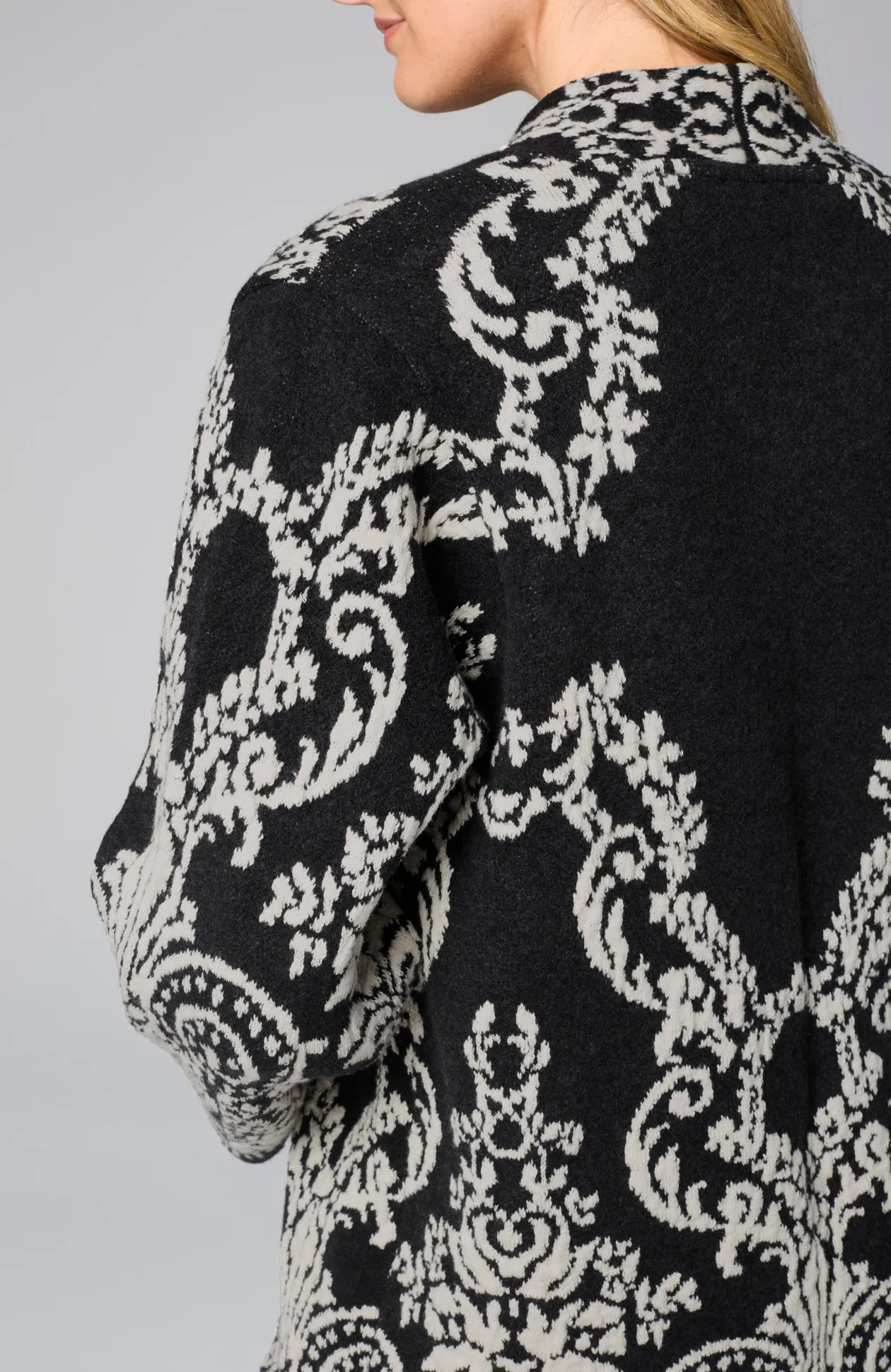 Placed-Jacquard Cardi