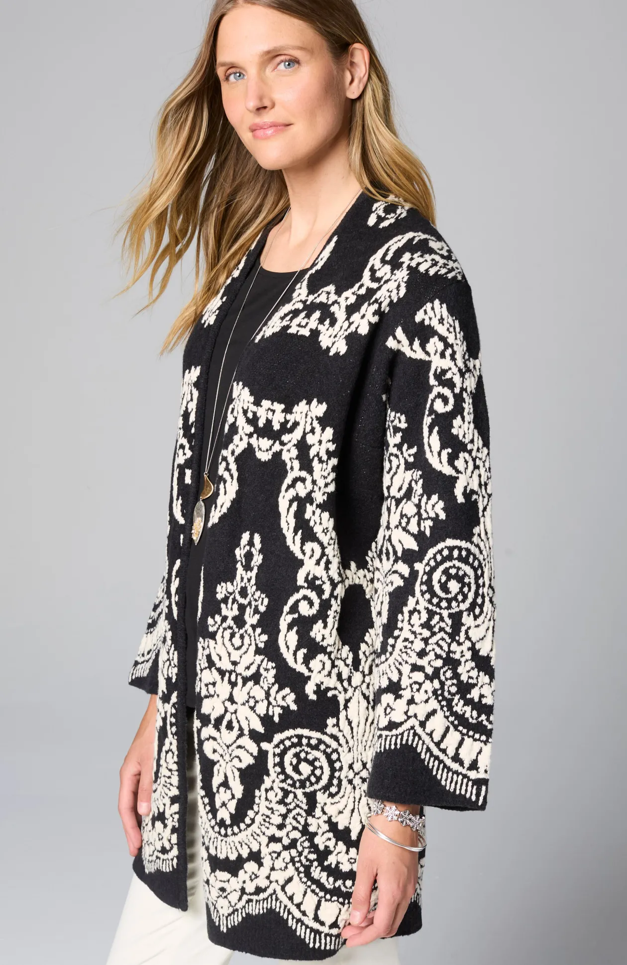 Placed-Jacquard Cardi