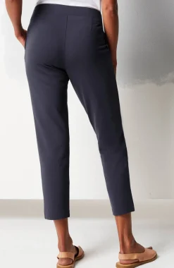 Pure Jill Affinity Slim-Leg Crops