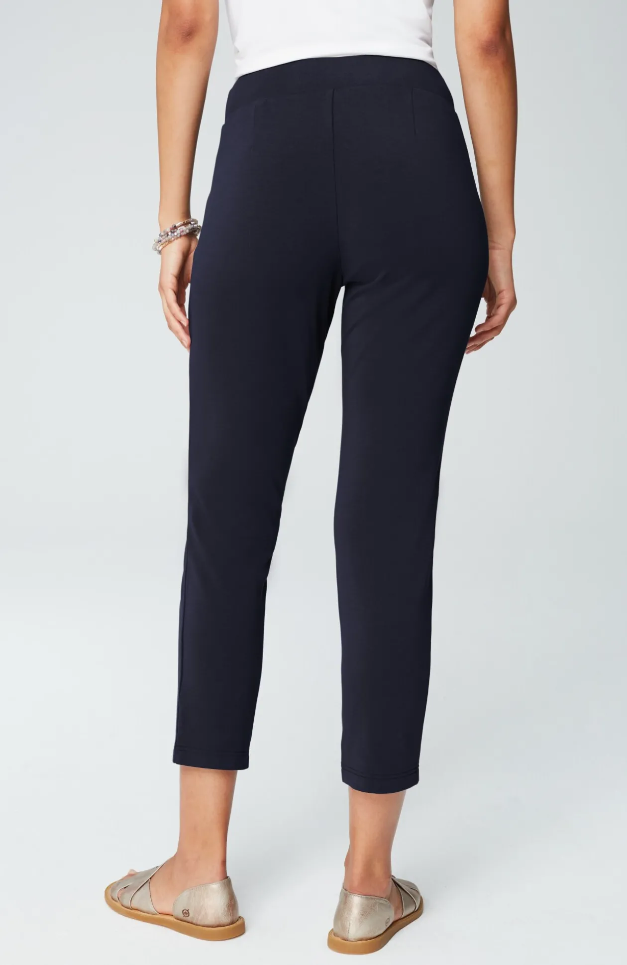 Pure Jill Affinity Slim-Leg Crops