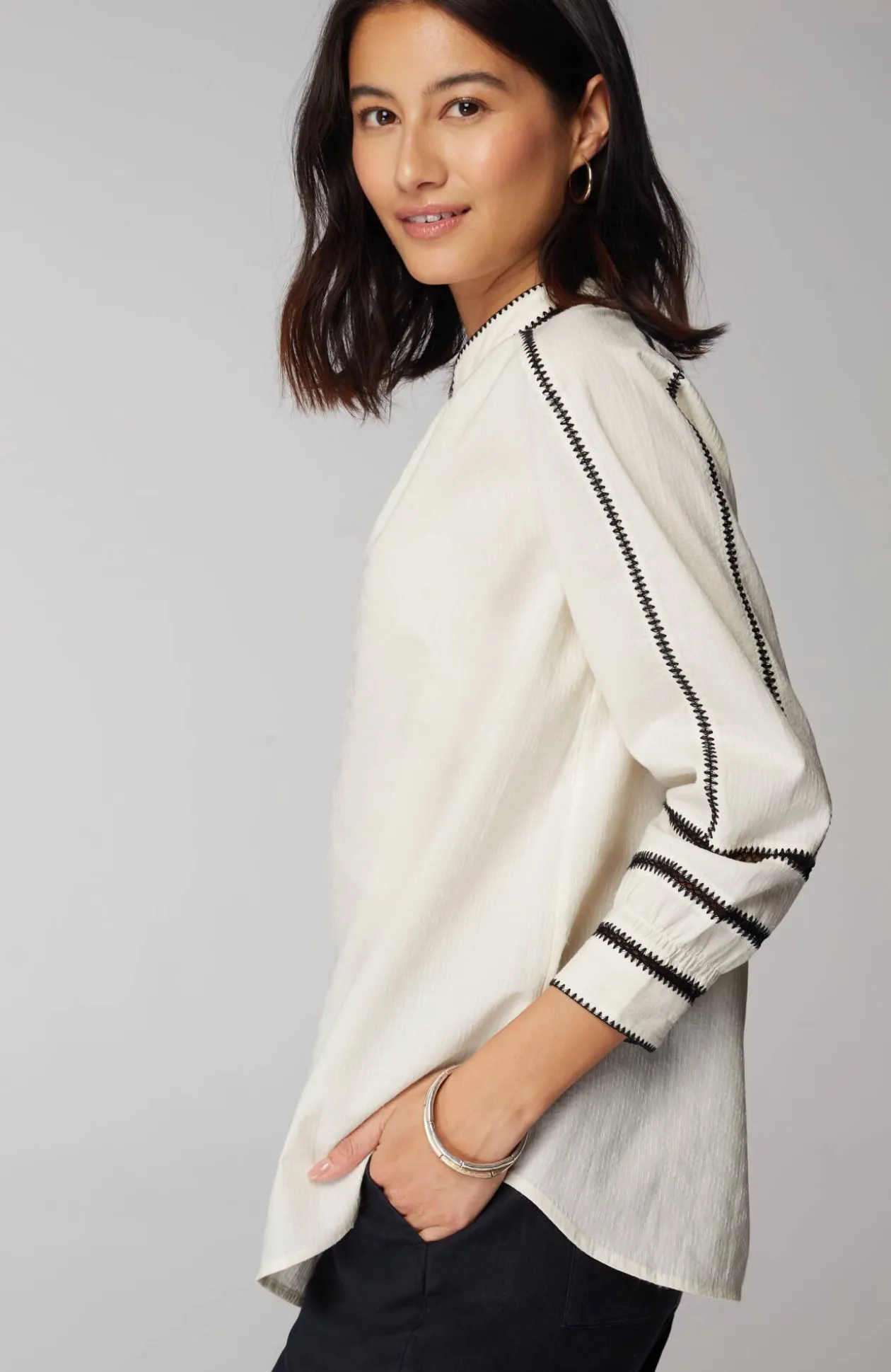 Pure Jill Contrast-Trim Top