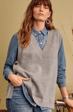 Side-Button Vest