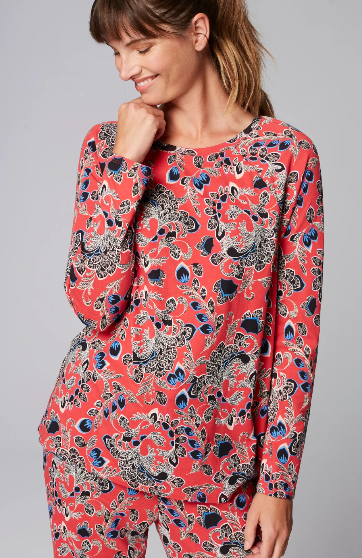 Sleep Ultrasoft Raglan-Sleeve Top