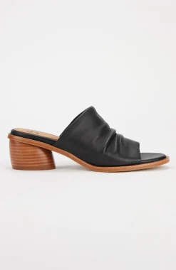 Sofft® Chrissie Sandals