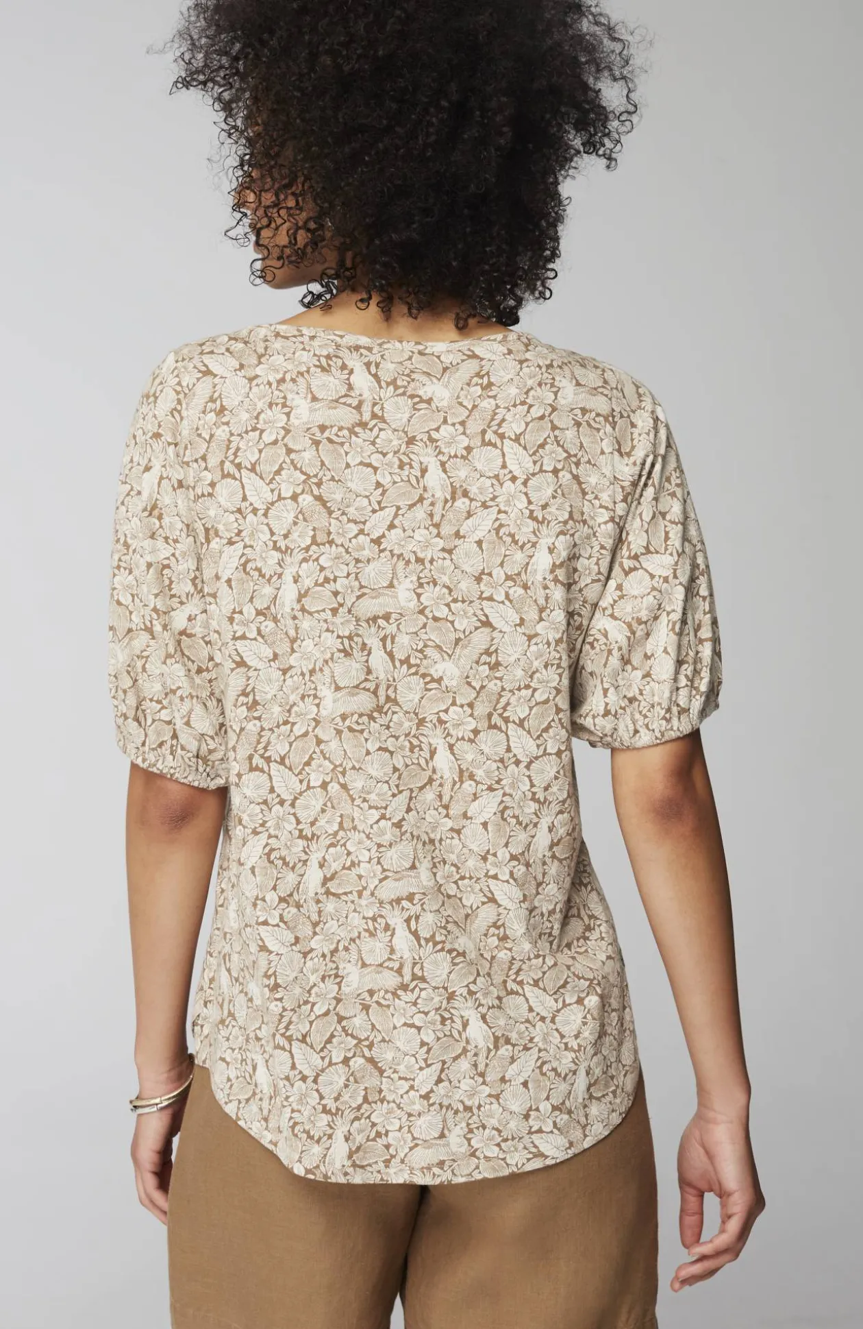 Tropical Birds Top