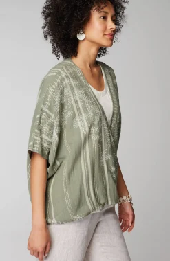 Twisted-Front Poncho