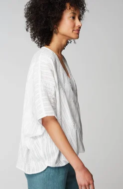 Twisted-Front Poncho