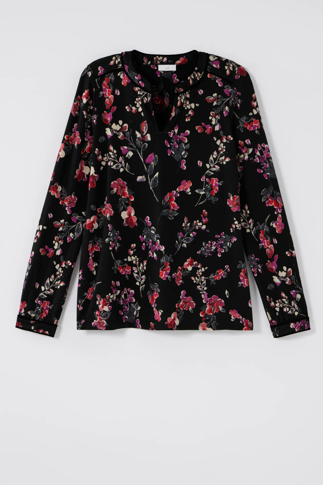 Velvet-Piped Top