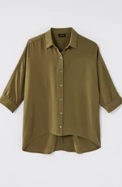 Wearever Easy-Care High-Low Button-Down