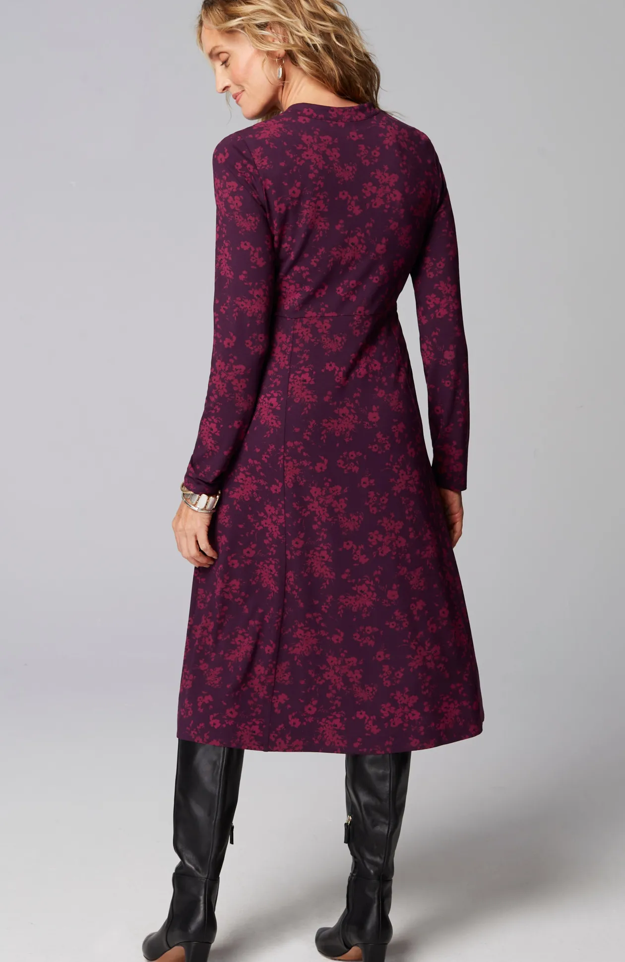 Wearever Princess-Seamed V-Neck Dress
