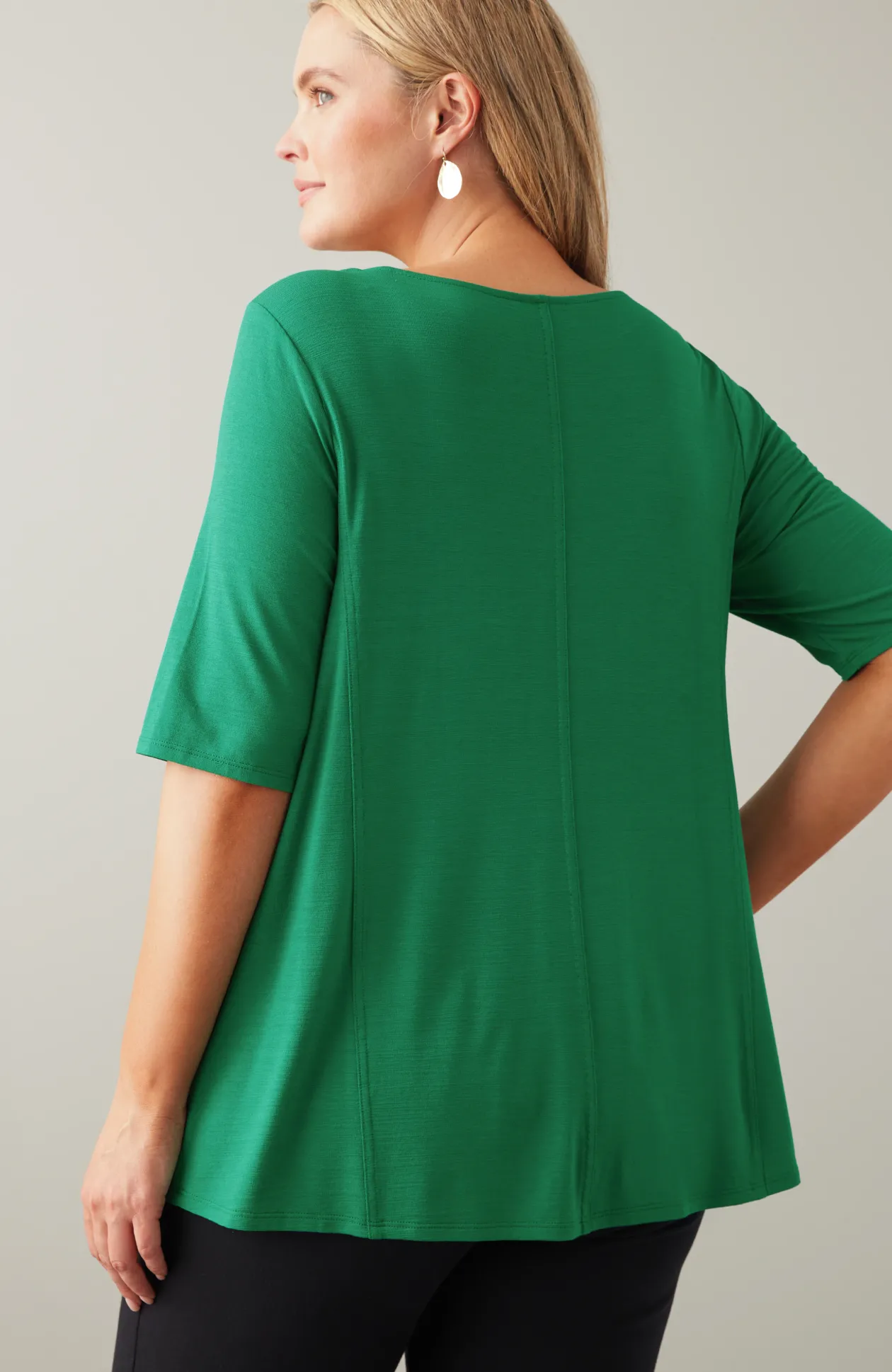 Wearever Slub-Knit Elliptical-Hem Top