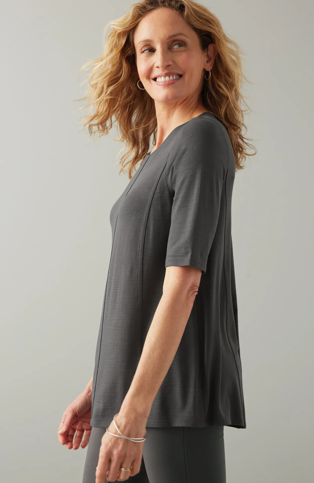 Wearever Slub-Knit Elliptical-Hem Top
