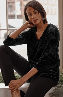 Wearever Velvet Burnout Top