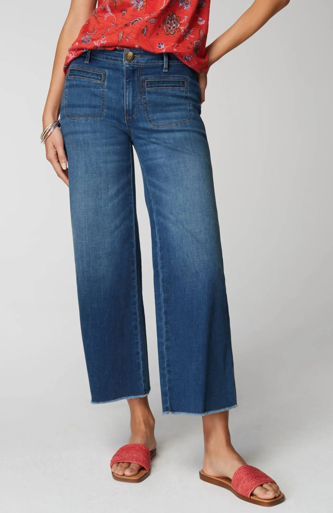 Wide-Leg Welt-Pocket Crops