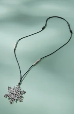 Winter Snow Pendant Necklace