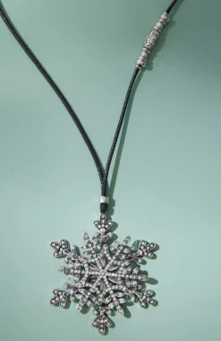 Winter Snow Pendant Necklace